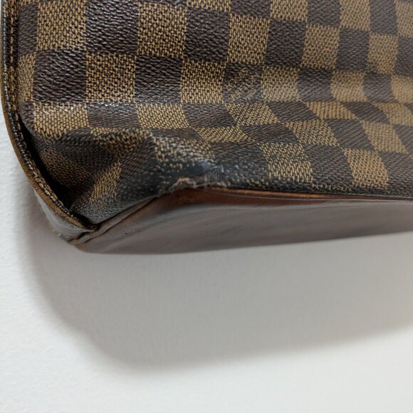 Louis Vuitton Damier Tote - Picture 2 of 16
